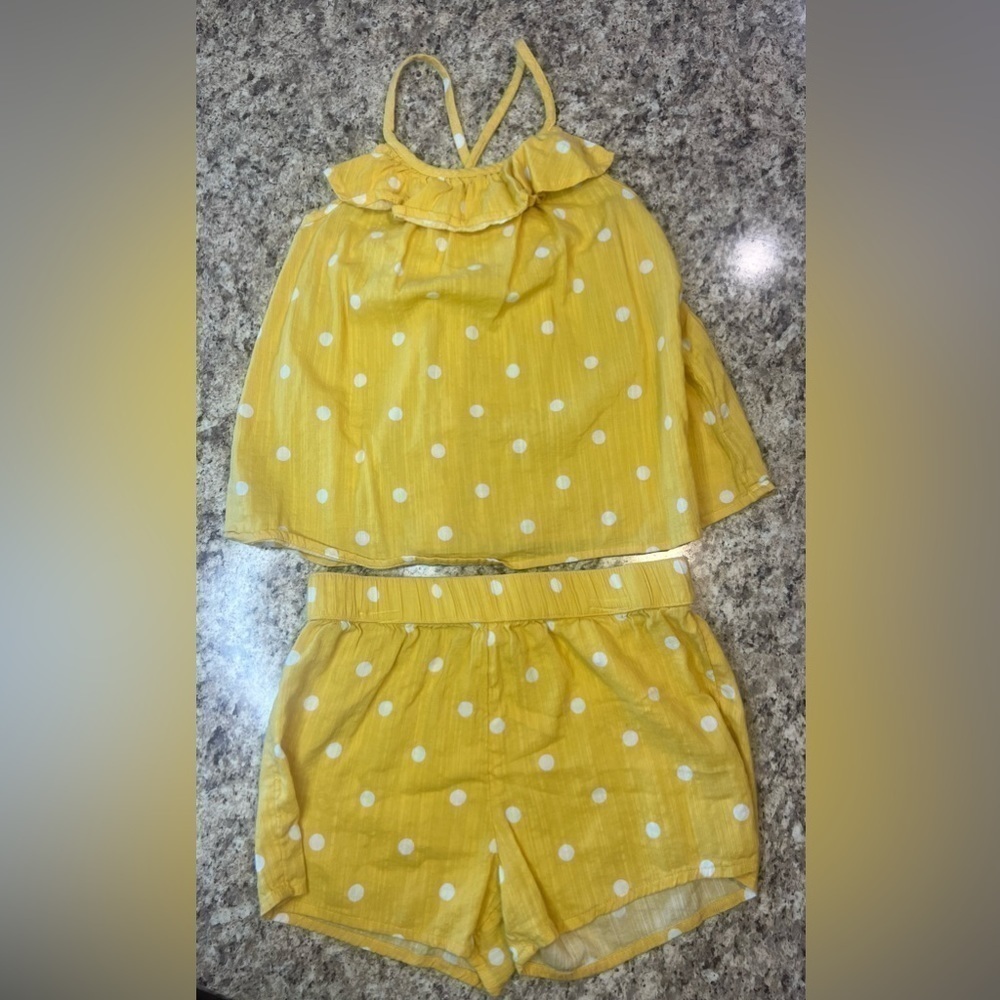 Jumping Bean yellow polkadot 2pc set size 5 EUC